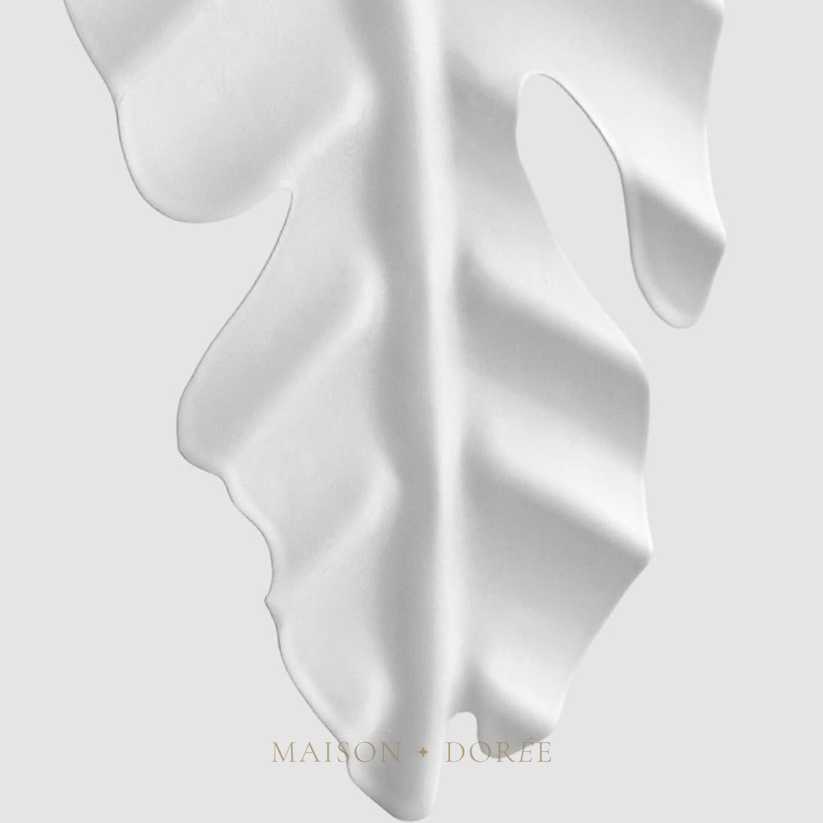 Azalea Floor Lamp in White